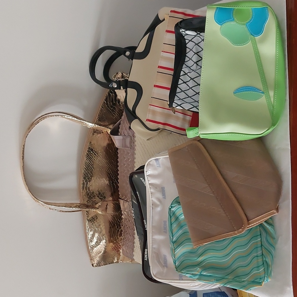 Set of 10 new makeup bags